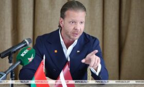 Росликов: в Латвии тем, кто выступает за партнерство с Беларусью и Россией, закрывают рот