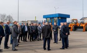 «Минскавтодор-Центр» рассмотрел возможность расширения парка новой техникой «АМКОДОР»