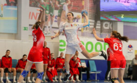 Гандболистки сборной Беларуси дважды сыграют с россиянками в Волгограде