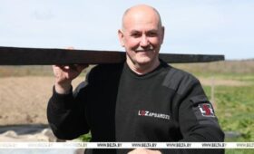 «Я уже не иностранец, а гражданин Беларуси!» Как живет известный блогер Максометр, переехавший из Латвии