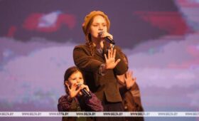 «Мой пятилетний брат не дал фашисту выстрелить в отца». Зритель концерта «Каждый третий» о семейной военной истории 