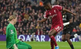 Футболисты «Пари Сен-Жермен» и «Атлетико» пробились в 1/2 финала Лиги чемпионов