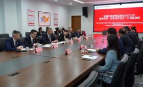 Незыблемость белорусско-китайской дружбы. Глава Администрации Президента Беларуси посещает КНР