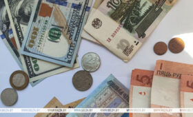 Физлица в Беларуси за март продали на $174,5 млн валюты больше, чем купили