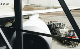 Канадские авиакомпании начали сокращать рейсы из-за роста цен на топливо
 | Новости Беларуси | БелТА