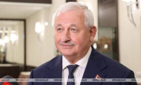 Как планируют развивать Пинский судостроительно-судоремонтный завод, рассказал Пархомчик 