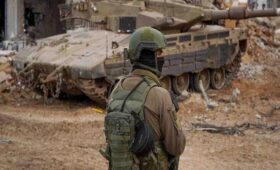 Израиль уничтожил четыре оружейных склада ХАМАС в центре сектора Газа
| Новости Беларуси | БелТА