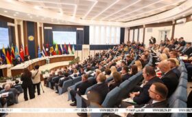 В Бресте проходит международная межпартийная конференция