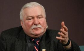 Экс-президент Польши раскритиковал Зеленского за перезахоронение в Украине одного из лидеров националистов
 | Новости Беларуси | БелТА