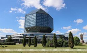 Выставку к 100-летию со дня рождения легендарного кубинского лидера Фиделя Кастро представили в НББ