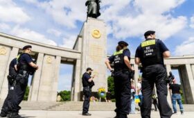 Berliner Morgenpost: берлинская полиция вновь вводит запрет 8 и 9 мая на советскую символику
 | Новости Беларуси | БелТА