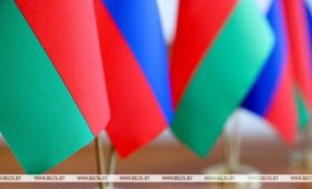 Судостроение, электробусы и строительство соцобъектов. Посол Беларуси посетил Нижегородскую область 