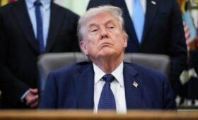 Трамп: США повысят ставку пошлины на автоэкспорт ЕС до 25%  | Новости Беларуси | БелТА