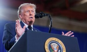 Трамп: США продолжат морскую блокаду Ирана до подписания договоренностей  | Новости Беларуси | БелТА