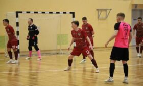 Гомельский ВРЗ вышел в 1/2 финала чемпионата Беларуси по мини-футболу