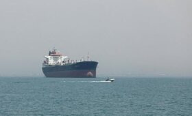 Танкер с газом для Индии впервые с начала войны на Ближнем Востоке покинул Ормузский пролив
 | Новости Беларуси | БелТА