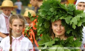 Старинный белорусский обряд «Вождение куста» воссоздадут в Жабинковском районе