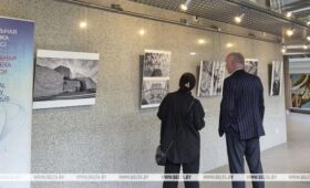 Планета знаний в объективе: в Национальной библиотеке открылась фотовыставка к 20-летию здания