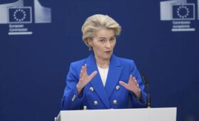 Politico: глава Еврокомиссии посетит Литву, чтобы обсудить инциденты с БПЛА
 | Новости Беларуси | БелТА