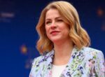 Премьер-министр Латвии подала в отставку после инцидента с дронами  | Новости Беларуси | БелТА