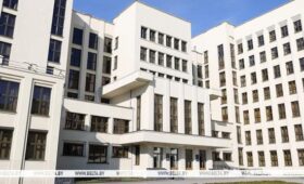 Профилактику гибели детей, организацию их трудоустройства и досуга обсудили на заседании в Совмине 