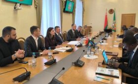 Беларусь и Танзания планируют расширить поставки продовольствия и работать над механизацией земледелия 