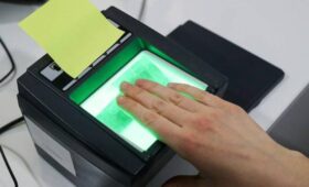 Новые правила пребывания иностранцев в Беларуси: кто подлежит обязательной дактилоскопической регистрации