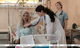 «Врачи делают операции прямо внутри сосудов». Кардиолог рассказала о передовых технологиях в работе