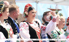 Пространство мира и доверия. В Гродно торжественно открыли второй день фестиваля национальных культур