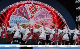 «Мы — единая семья народов». В Гродно прошла церемония закрытия фестиваля национальных культур