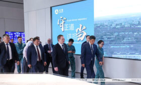 Премьер-министр Беларуси посетил предприятия по переработке отходов в Кыргызстане