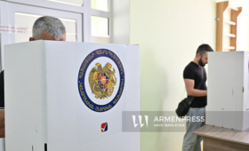 В Армении завершился подсчет голосов на всех избирательных участках, в парламент проходят четыре партии  | Новости Беларуси | БелТА