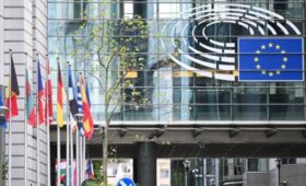 Европарламент одобрил торговую сделку с США | Новости Беларуси | БелТА