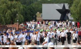 «По телу бегут мурашки». Участники «Поезда Памяти» поделились впечатлениями от Брестской крепости 