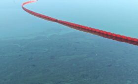 Разлив нефти из подводного трубопровода произошел в Азербайджане  | Новости Беларуси | БелТА