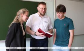 Из 58 стобалльников 32 — по русскому. Как выпускники лицея БГУ сдали централизованные испытания