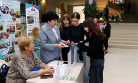 «Учись и работай». В БГПУ прошла мини-ярмарка вакансий для студенческой молодежи 