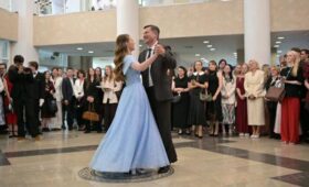 Около 250 лучших выпускников БГУ стали участниками бала в Минском городском Дворце культуры 