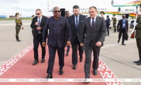 Президент Ганы Джон Драмани Махама прибыл в Беларусь с официальным визитом
