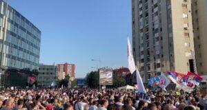 Более 3 тыс. человек вышли на антиправительственный митинг в сербском Нови-Саде  | Новости Беларуси | БелТА